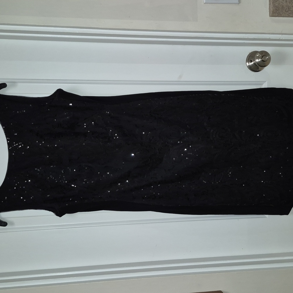 Lauren Ralph Lauren Evening Sleeveless Black Sequin V-back Knee Length Dress 6